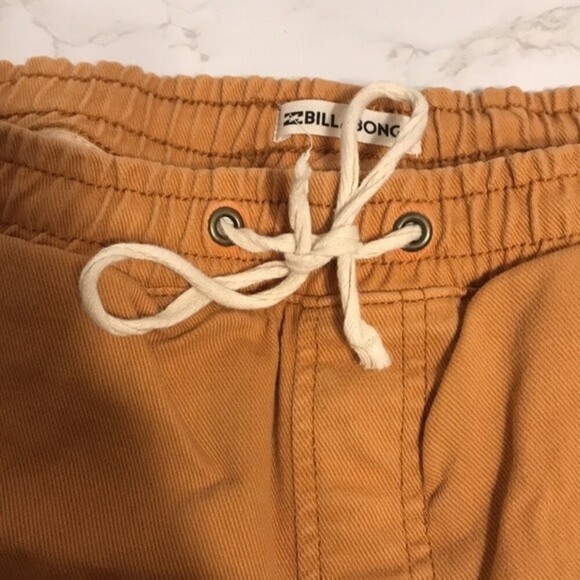 Billabong Cutoff Shorts Raw Hem Drawstring Waist size medium - Picture 4 of 9
